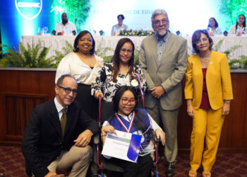 Cenapec gradúa 852 Bachilleres