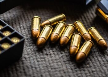 Policías robaron más de 900,000 balas