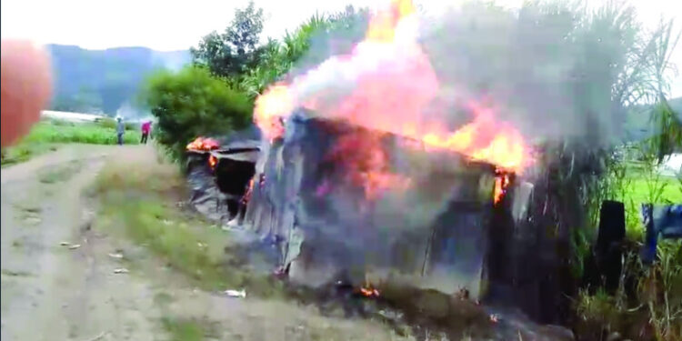 Dominicanos «violentan haitianos» en Constanza