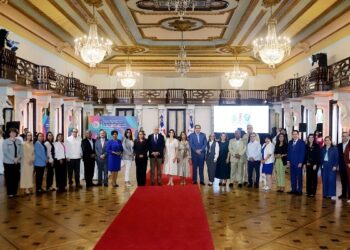 Instituciones renuevan compromiso de fortalecer NNA de violencia