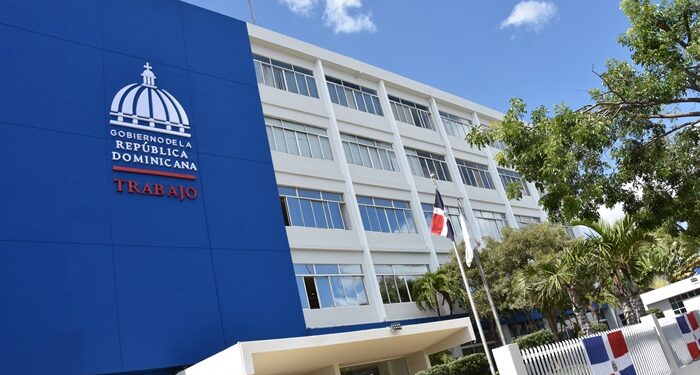 Reiteran feriado por “Día de la Constitución” es el lunes