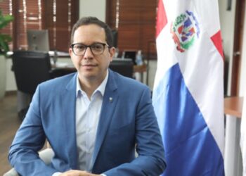 Hacen inteligencia a empleados públicos