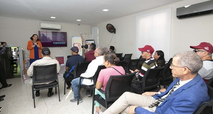 Periodistas «claves» en lucha contra violencia de género