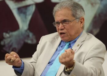 Waldo «desnuda» el sistema sanitario dominicano