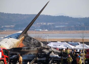 Muertos en siniestro aéreo en Seúl: 179