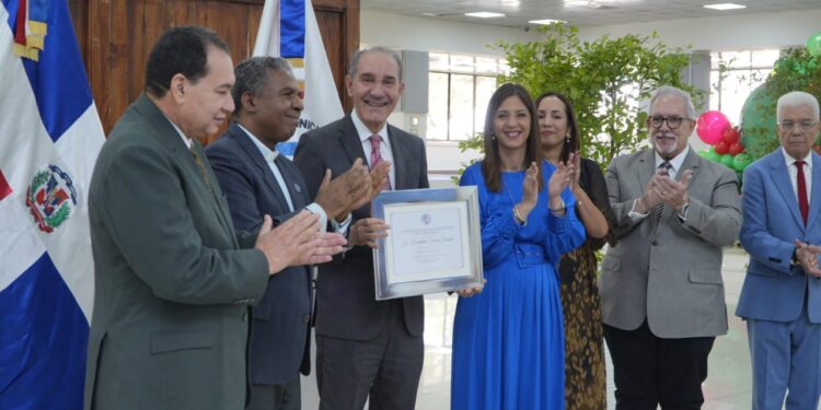 Rectores y universidades reconocen gestión titular Mescyt