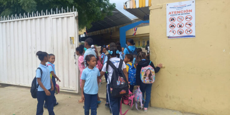 No hay profesores en escuela de Santiago