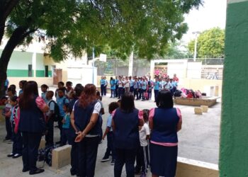 En Barahona hay escuela a la que asistió «un» estudiante