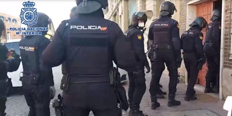 Desarticulan red de explotación sexual en España