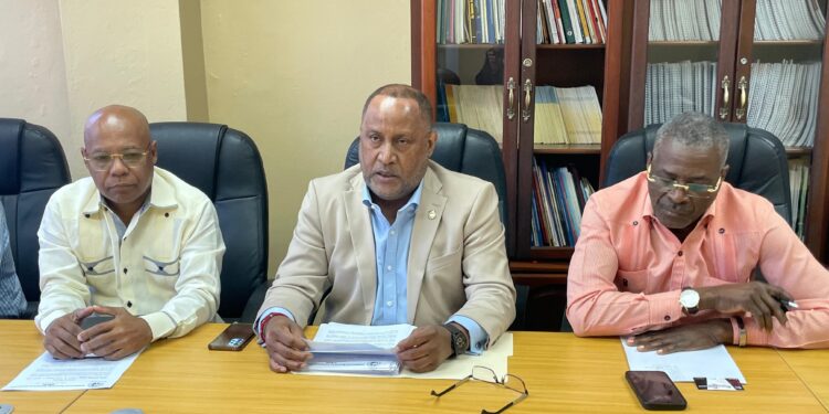 Zonas francas «pagan miseria» a trabajadores