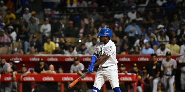 Licey inicia el round robin derrotando a las Águilas