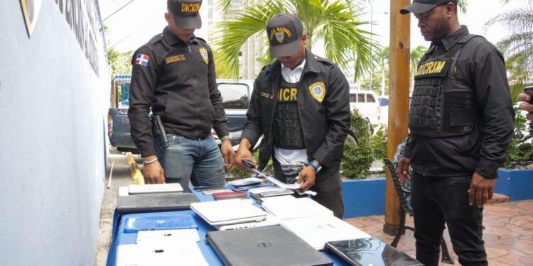 Recuperan dispositivos electrónicos en Villa Mella, SDN