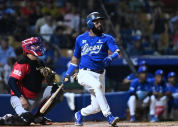 Los Tigres del Licey blanqueada a las Águilas 7-0