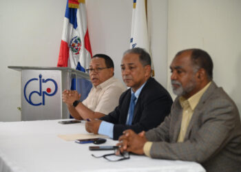 Gremios piden «pruebas» contra periodistas recibían fondos USAID