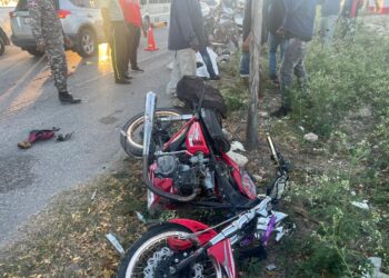 Hombre pierde la vida en accidente de moto