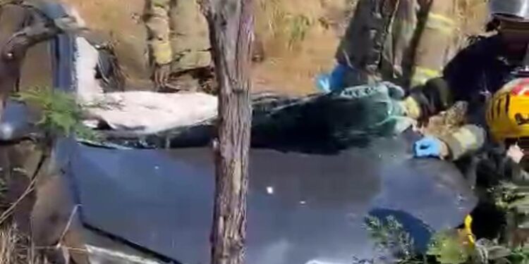 Creen muertos en un siniestro vial en Baní son de Barahona