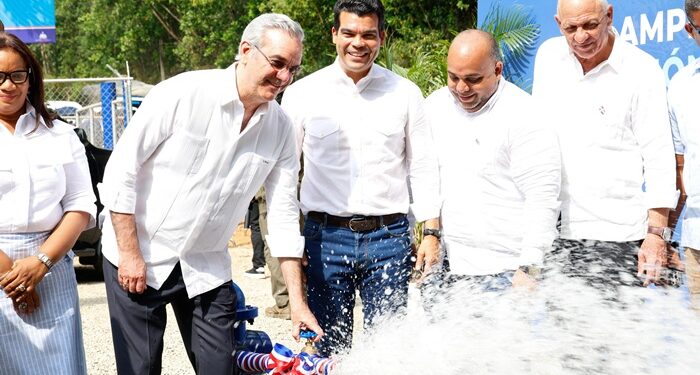 Inapa inaugura ampliación acueducto de Maimón