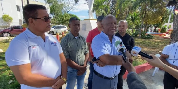 Comerciantes y empresarios exigen discutir con ellos construcción nuevo mercado