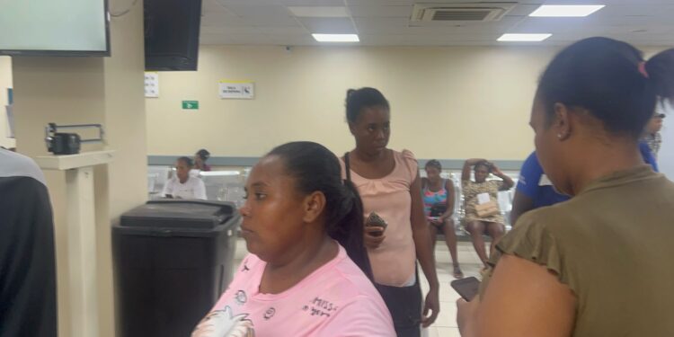 Hospital Jaime Mota labora con normalidad