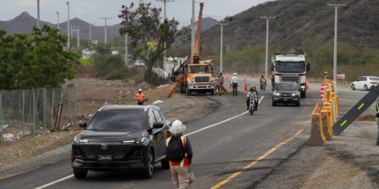 Hasta el lunes se puede circular por Circunvalación de Baní