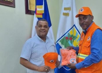 Alcalde y director Defensa Civil coordinan operativo SS