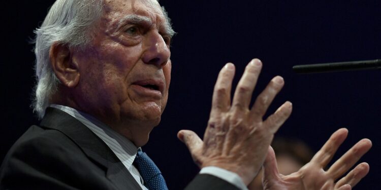 Muere Mario Vargas Llosa