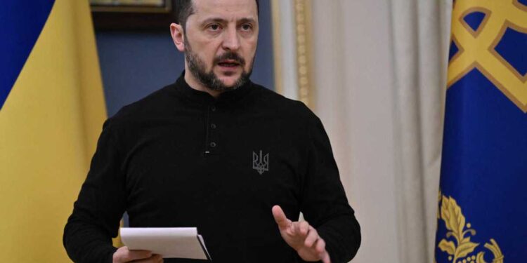 Zelensky critica «débil» reacción de EE.UU. a ataque ruso