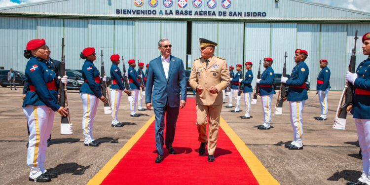 Abinader sale a Washington