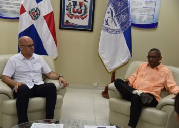 Manuel De La Cruz recibe visita de Igor Rodríguez