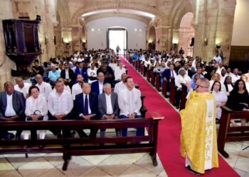 Rinden homenaje a Peña Gómez a 27 años de su muerte