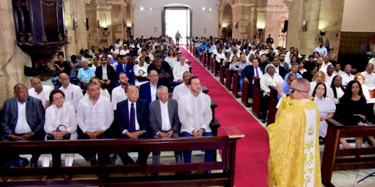 Rinden homenaje a Peña Gómez a 27 años de su muerte