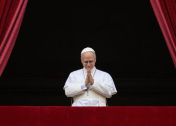 León XIV se declara «enemigo de la guerra»