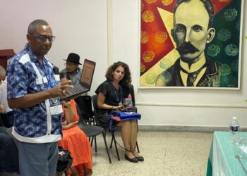 De La cruz participa en Convención Internacional sobre el futuro de la educación superior en Cuba