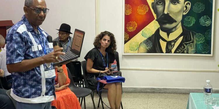 De La cruz participa en Convención Internacional sobre el futuro de la educación superior en Cuba