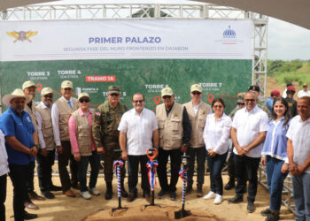 Gobierno inicia segunda fase del muro fronterizo