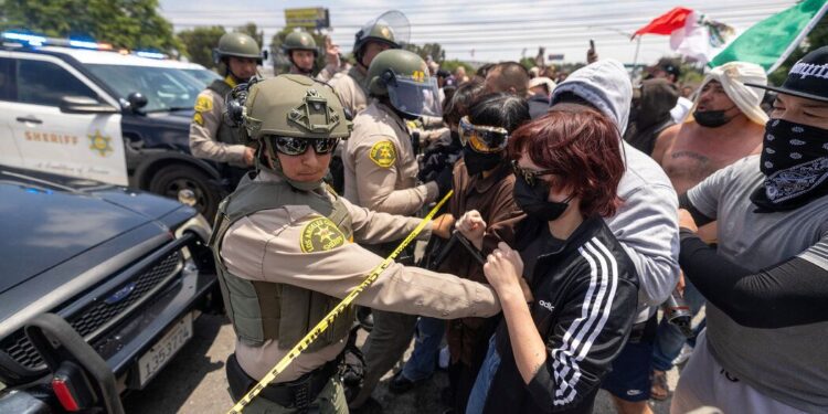 Trump ordena despliegue de la Guardia Nacional en Los Ángeles