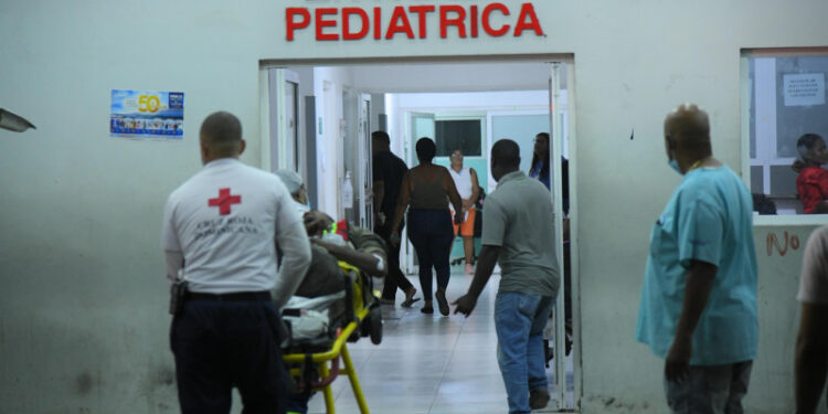 Elevan a 7 número de víctimas por naufragio