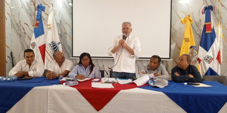 Tiene lugar en Jimaní gobierno en la provincia