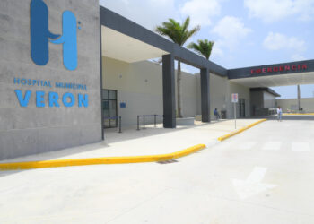 Dan de alta médica a sobrevivientes de naufragio