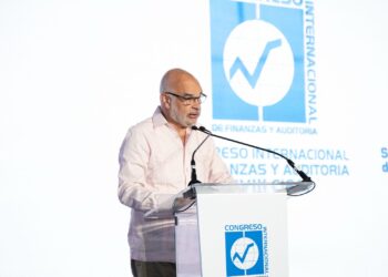 Afirman sistema bancario dominicano es «clave» para enfrentar turbulencias económicas globales