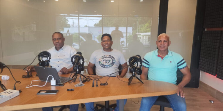Vitivinicultores de Neyba exigen pago de RD$ 11 millones