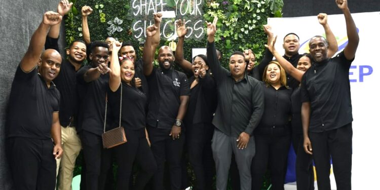 Infotep concluye diplomado en mixología y montaje de eventos