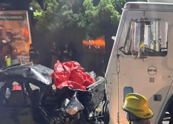 8 muertos en múltiple siniestro vial en el Este