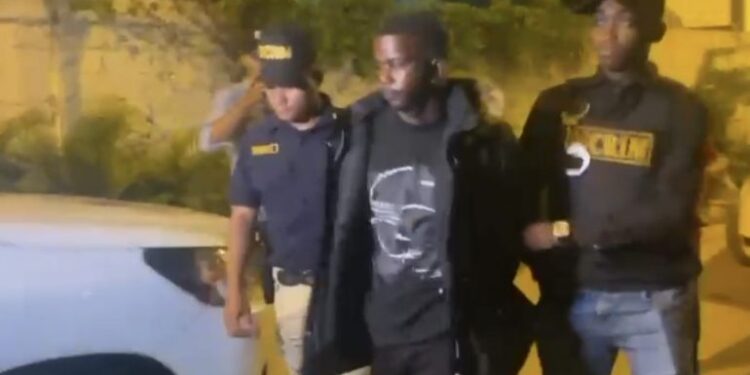 Se entrega hombre asesinó pareja