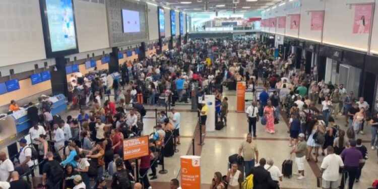 Aeropuerto Las Américas restablece electricidad