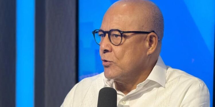 Adocco acudirá a la CIDH por amenaza de Milagros Ortiz Bosch de someter a su presidente