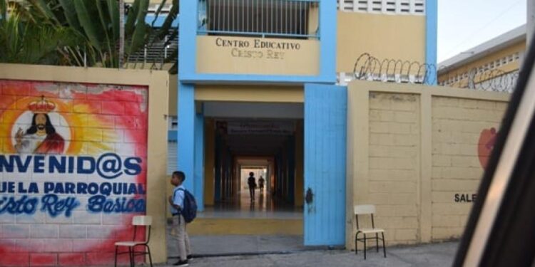 Lluvias trastornan docencia en Barahona