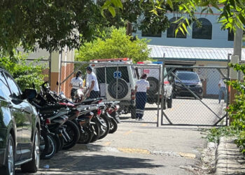 Se desmayan estudiantes de Licateba