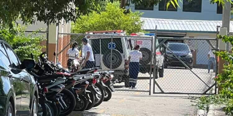 Se desmayan estudiantes de Licateba