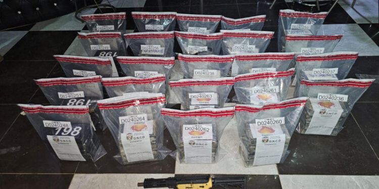 Incautan 643 paquetes de cocaína en La Altagracia